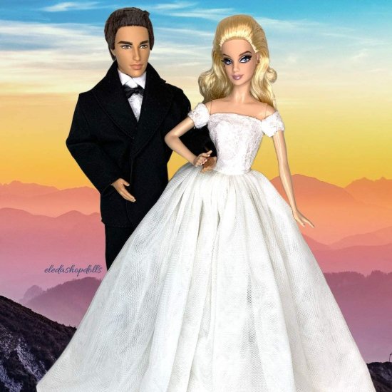 人気のファッションブランド Barbie 11 5インチの人形服と靴結婚式の花嫁の花roomブライダルセットウェディングドレス 花groomタキシードタックスブラックスーツ Fucoa Cl