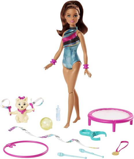 Barbie バービードリームハウスアドベンチャーテレサスピン 'nトワムリジムドール、レオタードの11.5インチブルネット、トランポリンと体操アクセサリー、3-7
