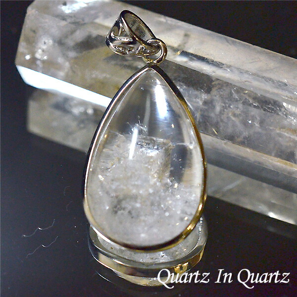 楽天市場】貫入水晶 虹 入り シルバー ペンダントトップ オーバル