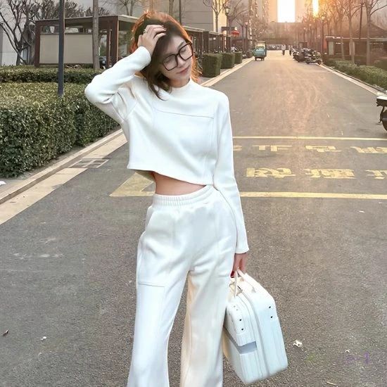 韓国風 ロング丈 長袖 ボトム お洒落 セットアップ ベーシックカラー 20代 30代 レディースファッション 大人可愛い ハイネック クロップド丈 ストリート ウエストゴム シンプルカラー トップス