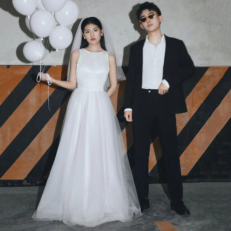 送料無料 二次会ドレス ウェディングドレス 白 サテン チュール 結婚式ドレス ロングドレス 二次会 ドレス ノースリーブ ホワイトドレス ウェディング ロング Aライン シンプル 海外挙式 撮影 XS S M L XL XXL XXXL