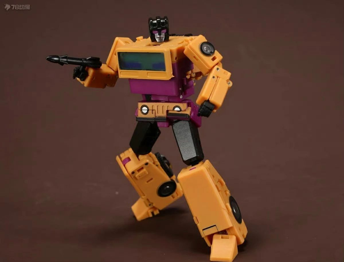 魔方　MS-TOYS MS-B52R 　死の商人詐欺　混天豹戦チーム組合　変形可能　プラモデル　可動