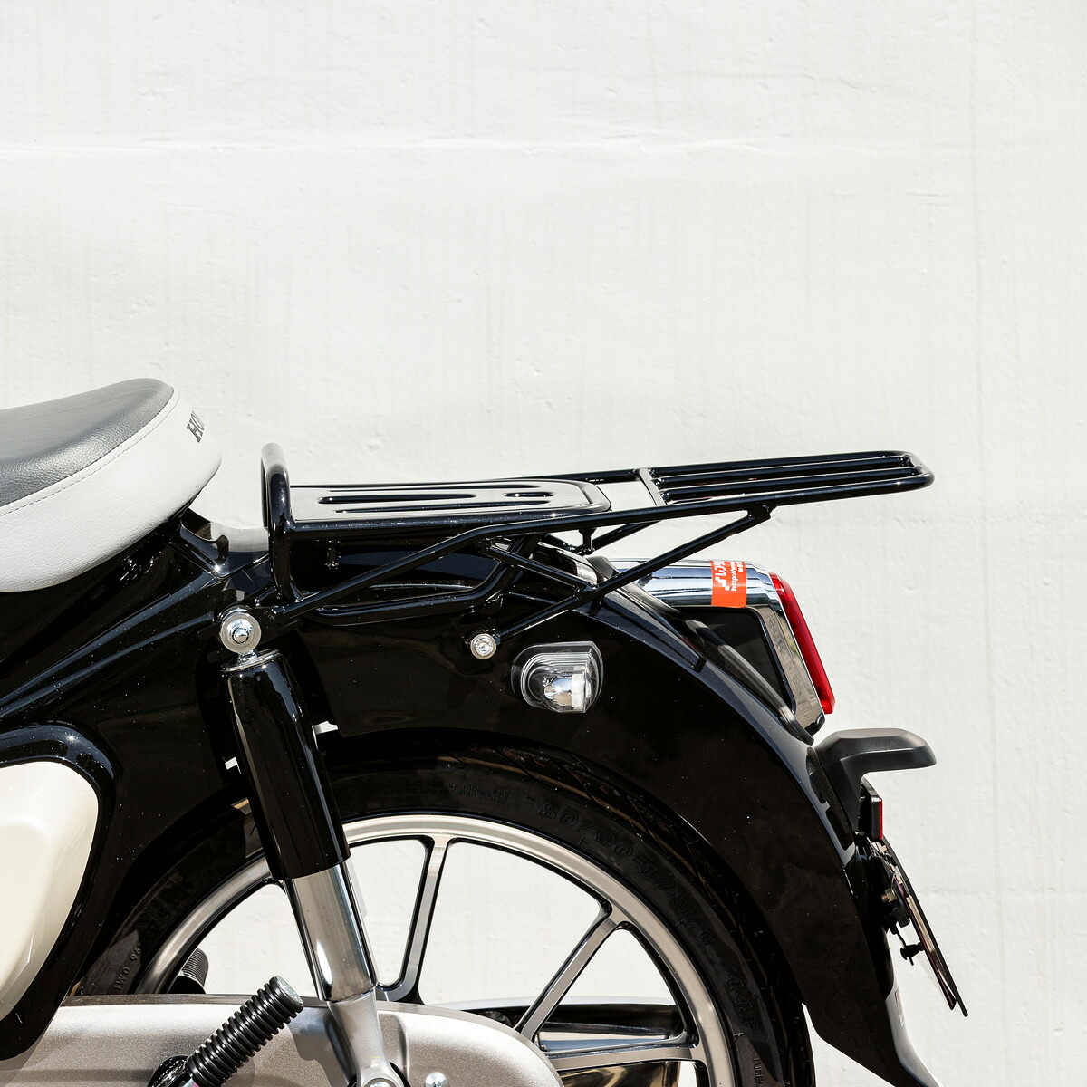 国産 1年保証付 ツーリングネット付スーパーカブ C125 リアキャリア