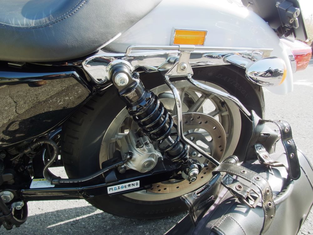 美品XL1200S リアサスペンション　ハーレースポーツスター imgrc0084276239.jpg