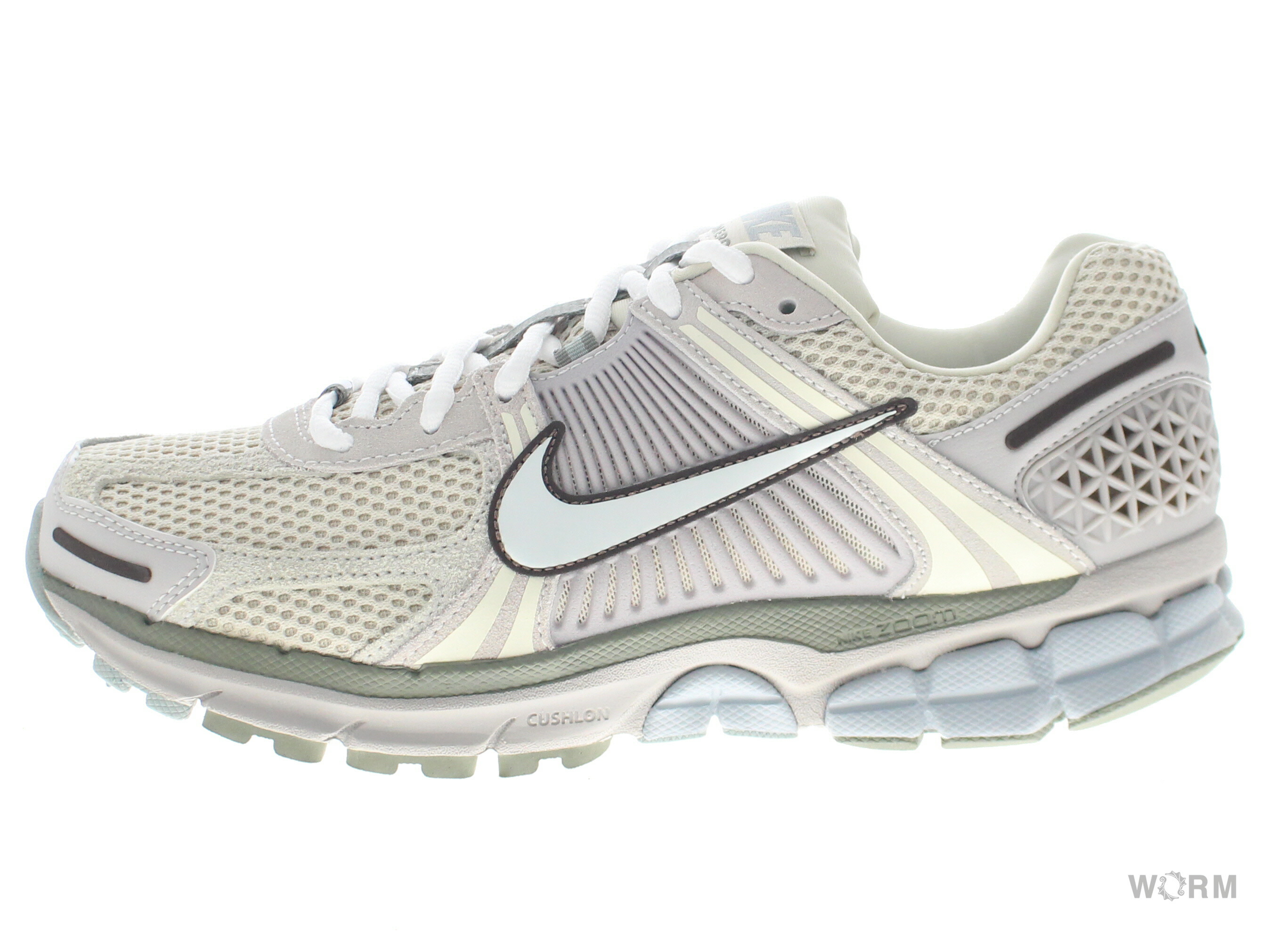 楽天市場】【送料無料】NIKE ZOOM UPTEMPO V PREMIUM WHITE GOLD
