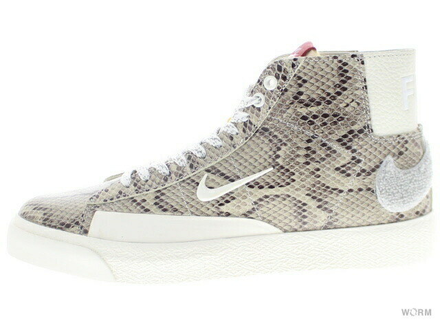 【US11】 NIKE SB SB BLAZER MID QS SOULLAND/FRI.DAY 03 CN4540-001 【新古品】