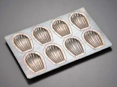 楽天市場】千代田金属(Chiyoda)シリコン加工ミニクグロフ型 ケーキ型