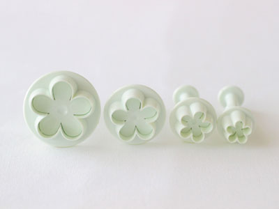 楽天市場 ポイント5倍 11日1 59迄 抜き型 フラワー 4個セット クッキー型 型抜き 抜き型 抜型 クッキーカッター お菓子作り 菓子道具 手作り 製菓道具 おしゃれ かわいい 可愛い ビスケット ケーキ カフェ グッズ スイーツ バースデー 誕生日 アイシング