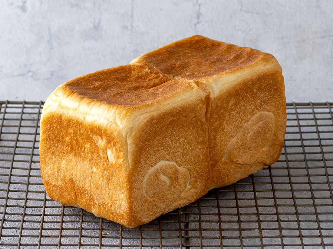 市場 食パン型1斤 蓋付き 勾配あり