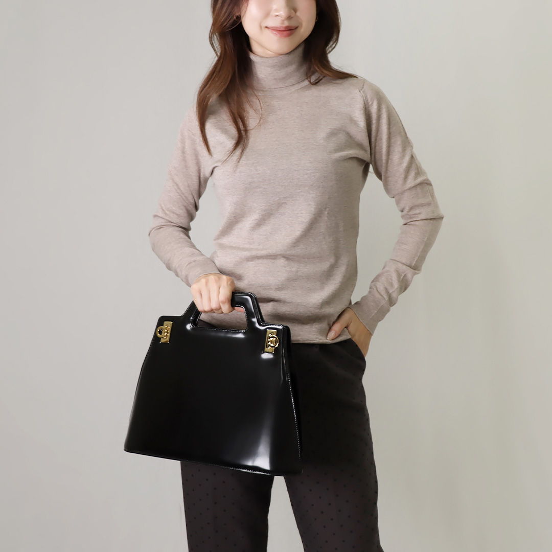 ハンドバッグ FERRAGAMO Woman Handbag Black 211424 750036 001 楽天市場】フェラガモ FERRAGAMO 2WAYバッグ THE STUDIO BOX