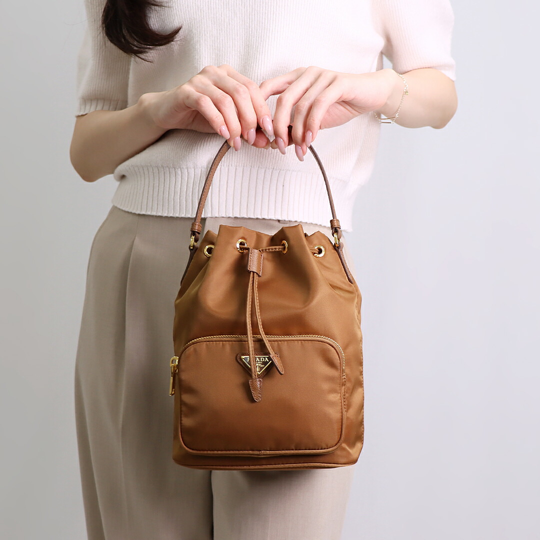 PRADA ショルダーバッグ SOFT GRAIN SECCHIELLO 1BE067 2CYS PRADA プラダ 2WAYバッグ SOFT GRAIN 1BE067 2CYS F03BH CARAMEL