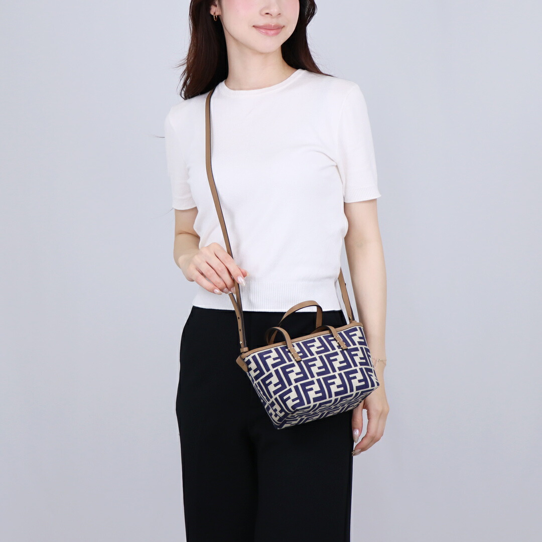 フェンディ FENDI ２WAYバッグ MINI ROLL 8BS096 AOVJ F1PIR BEIGE+MIDNIGHT+SAND+SOFT GOLD 【お取り寄せ】｜テザーレブランドショップ
