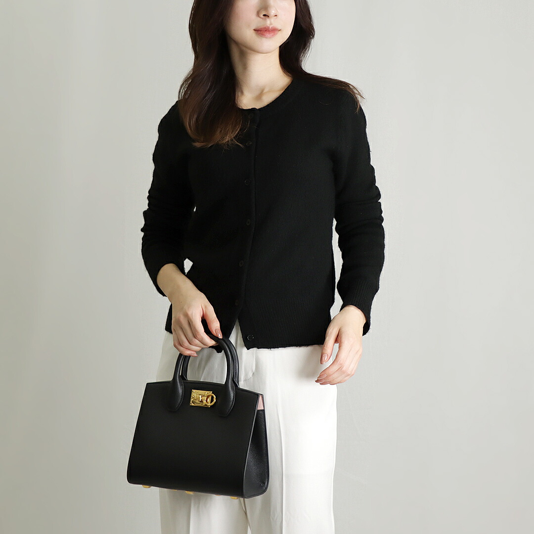 楽天市場】フェラガモ FERRAGAMO 2WAYバッグ THE STUDIO BOX 楽天市場】フェラガモ FERRAGAMO 2WAYバッグ THE STUDIO BOX