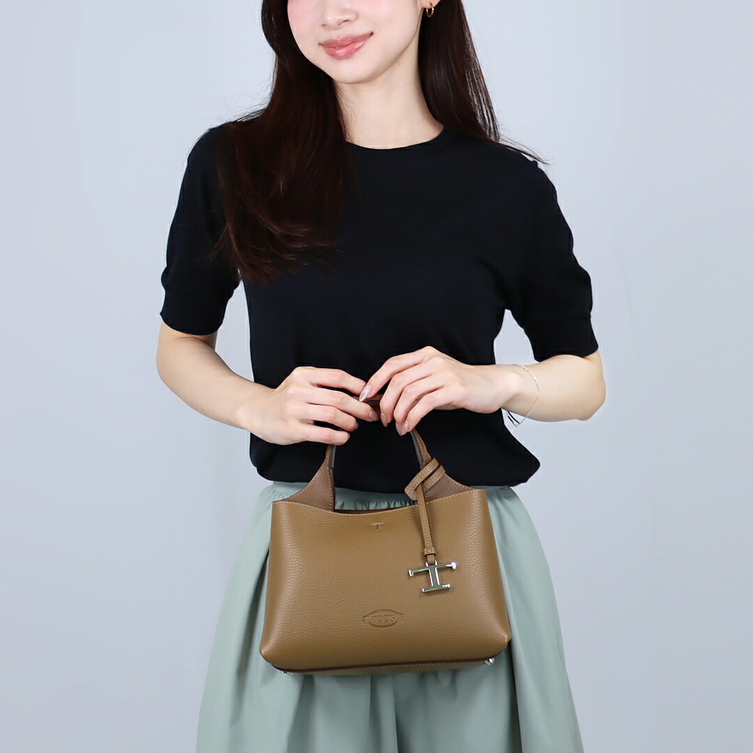 G592 M 40 フェンディ 2way タイト イタリア製 レディース G592 M 40 フェンディ 2way タイト イタリア製 レディース