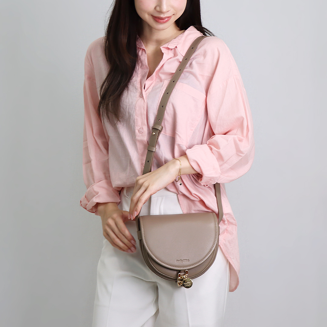 SEE BY CHLOE ショルダーバッグ JOAN CHS22WPB15 388 SEE BY CHLOE ショルダーバッグ JOAN CHS22WPB15 388 (See by