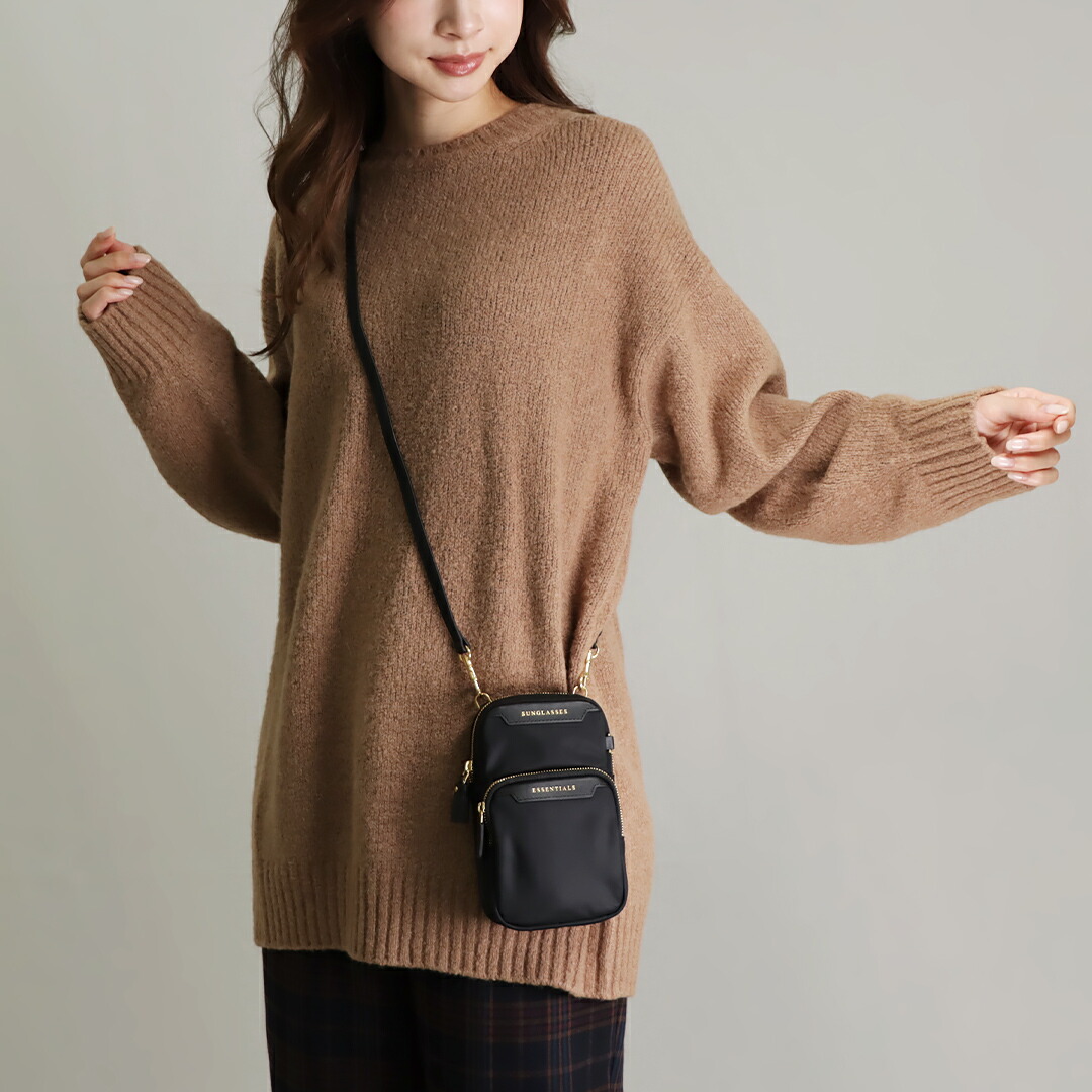 【楽天市場】アニヤハインドマーチ ANYA HINDMARCH ショルダーバッグ ESSENTIALS 162494 ブラック(BLACK