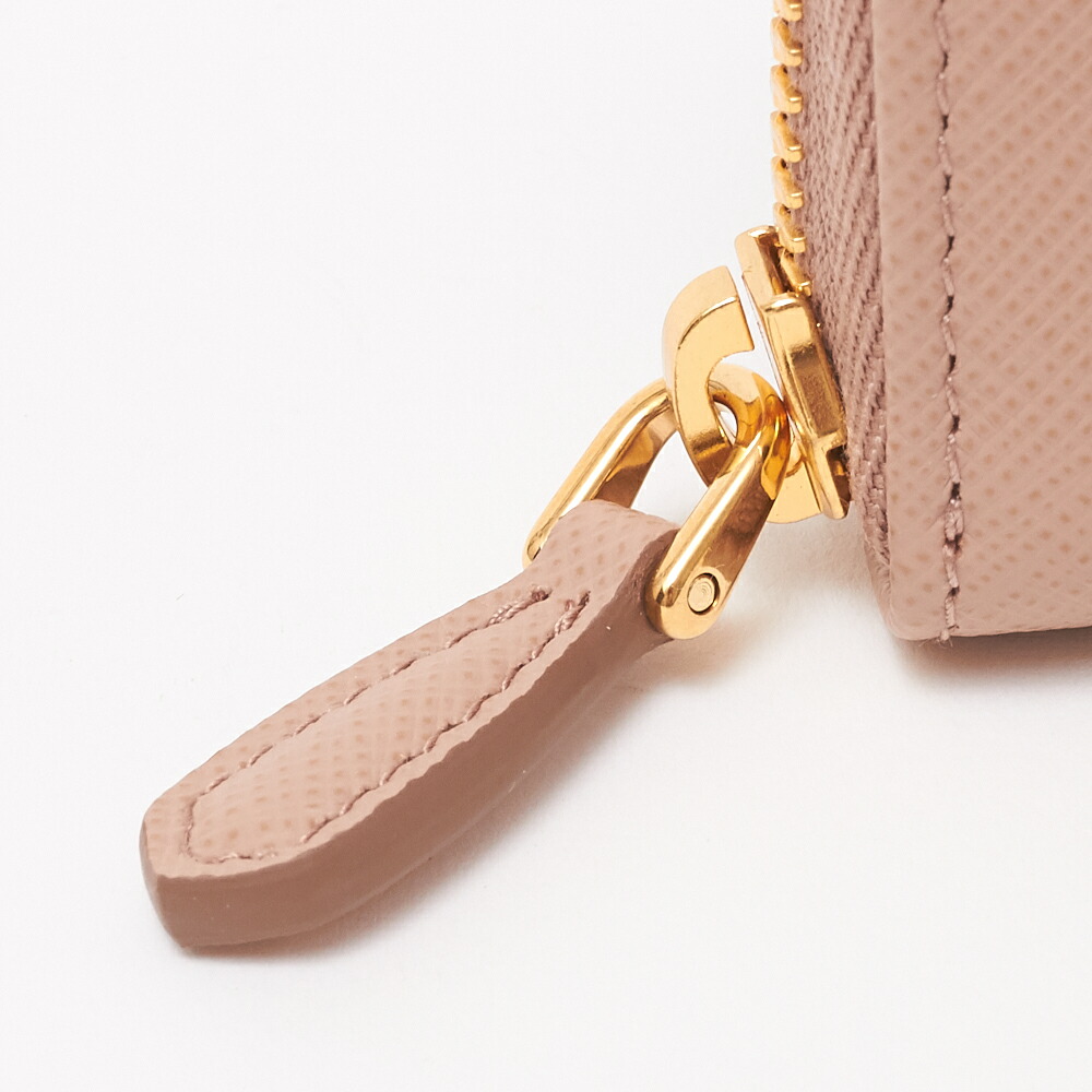 プラダ Saffiano Metal Saffiano Cipria フェンディ F0236 小銭入れ 1mm268 Qwa コインケース エクセル Qwa ベージュ系 F0236 Cipria Prada Skl ブランドショッピング 19 Off プラダ 小銭入れ プラダ Saffiano Metal Saffiano Cipria フェンディ F0236 小銭入れ 1mm268 Qwa コインケース エクセル Qwa ベージュ系 F0236 Cipria Prada Skl ブランドショッピング 19 Off プラダ 小銭入れ