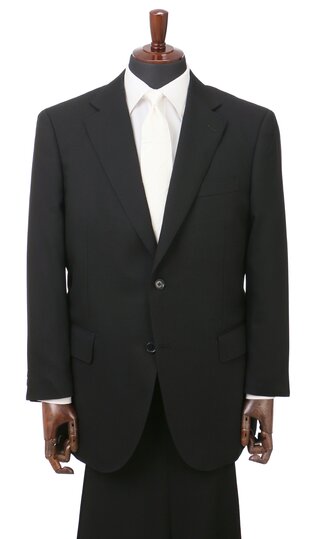 【洋服の青山】大きいサイズ アジャスター 礼服 喪服 サマーフォーマルスーツ メンズ ゆったり 盛夏 ブラック 黒無地 シングル 2ボタン 背抜き ツータック 清涼 涼しい ブラックフォーマル ブラックスーツ 冠婚葬祭 セレモニー 慶事 結婚式 式典 弔事 葬式 告別式 50代 男性