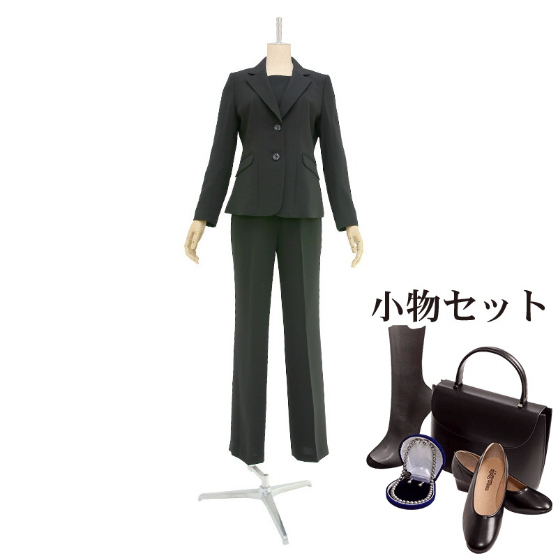 6月の法事・葬儀式は夏礼服で。汗をかいても払いもどすはコンビニエンスストア1分で為し終える