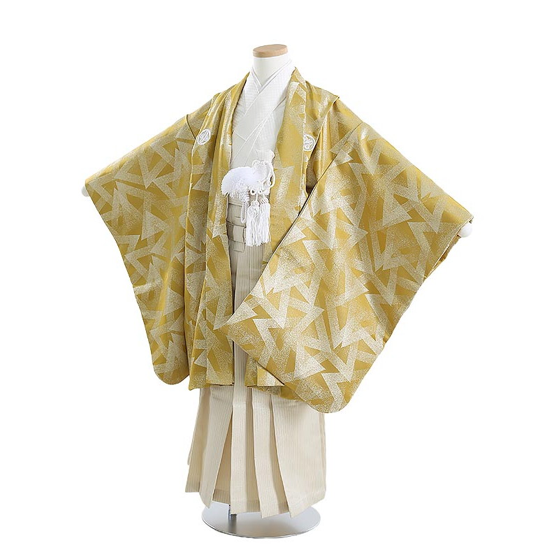 6月の法事・追悼式は夏礼服で。汗をかいても払いもどすはコンビニエンスストア1分で為し終わる