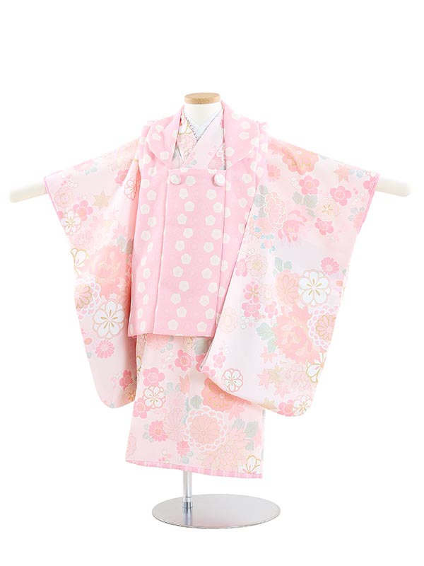 6月の法事・告別式は夏礼服で。汗をかいても払いもどすはコンビニエンスストア1分で為しとげる