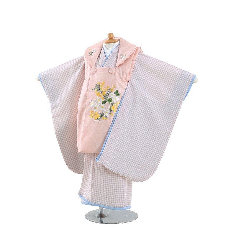 6月の法事・告別式は夏礼服で。汗をかいても払いもどすはコンビニエンスストア1分で為しとげる