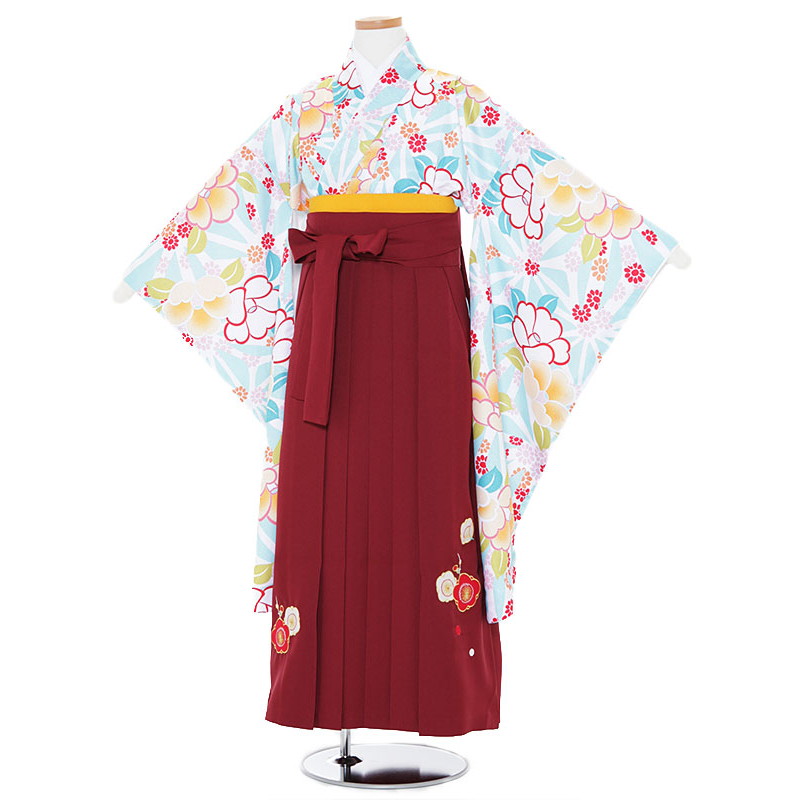 6月の法事・追悼式は夏礼服で。汗をかいても払いもどすはコンビニエンスストア1分で為し終わる