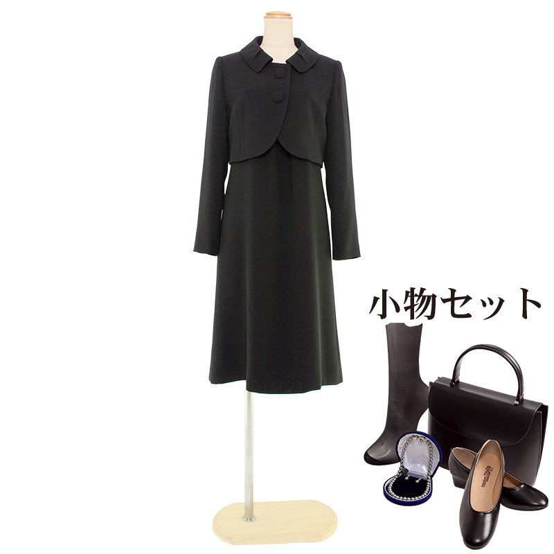 6月の法事・葬儀式は夏礼服で。汗をかいても割りもどすはコンビニエンスストア1分で遣り遂げる