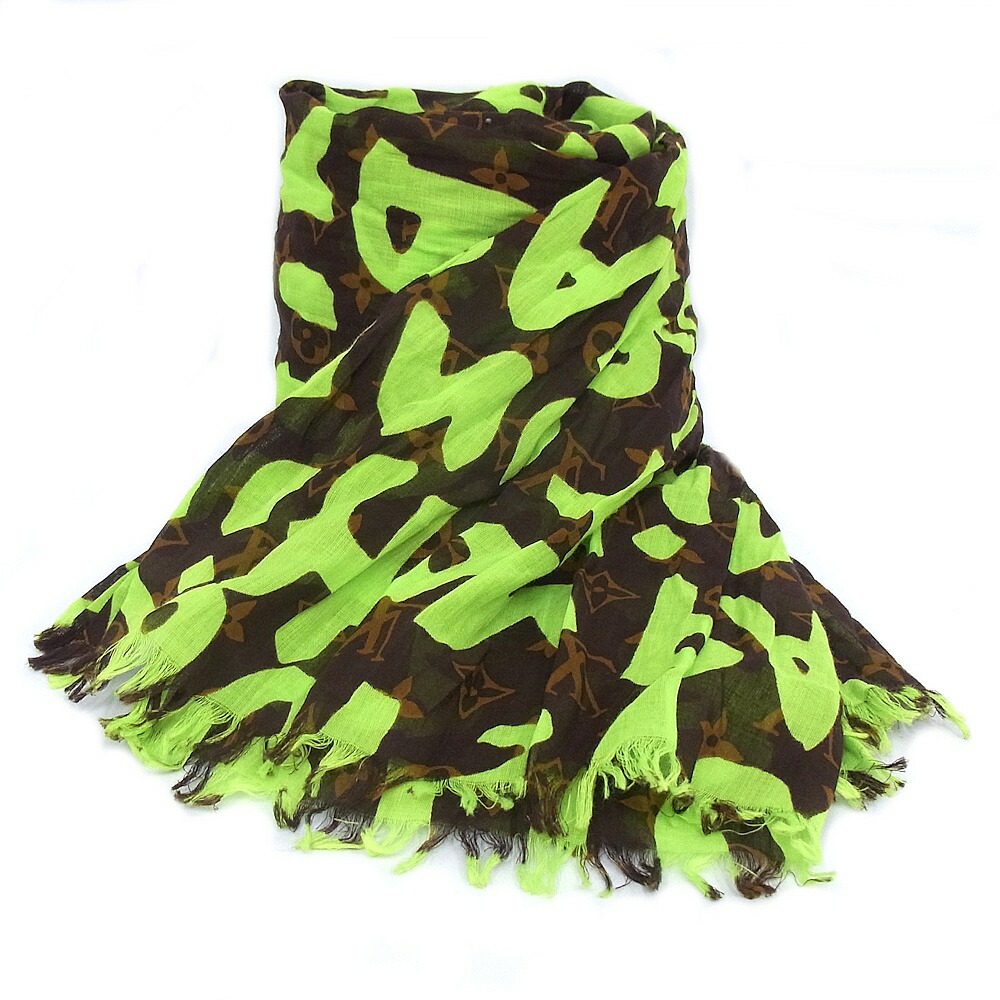 新品同様ルイヴィトン緑スカーフ限定ペルフォ正方形ストールグリーン水玉モノグラム 新品同様ルイヴィトン緑スカーフ限定ペルフォ正方形ストールグリーン