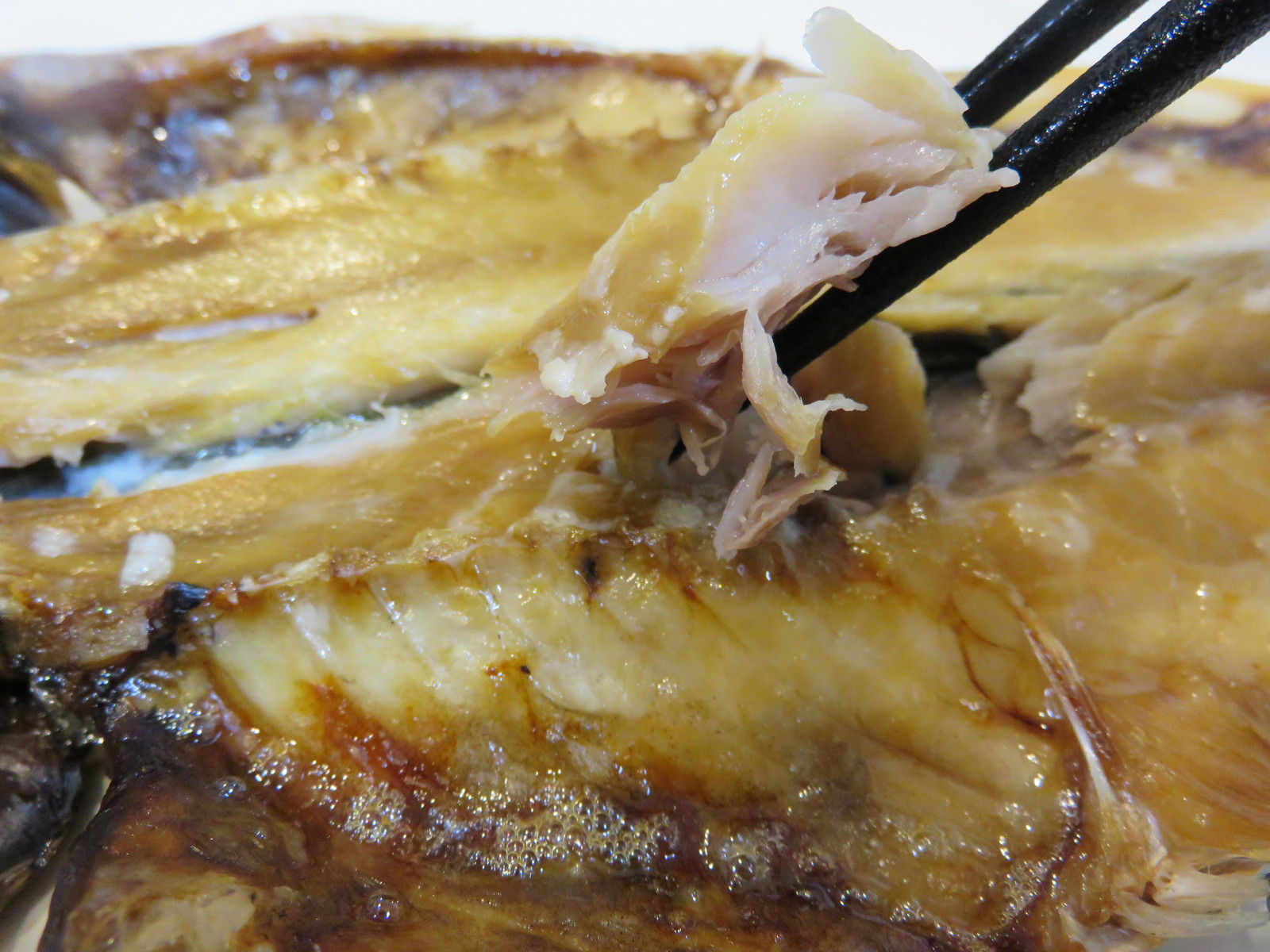 楽天市場 大トロあじ2枚 肉厚特大 脂あります 酒の肴 おもてなしのおかず q おいし鯵の干物 一夜干しのひもの 天日干しのあじ とろアジ 美味しい あじの干物 同梱できます 海産物問屋焼津日宏 楽天市場 大トロあじ2枚 肉厚特大 脂あります 酒の肴 おもてなしのおかず q おいし鯵の干物 一夜干しのひもの 天日干しのあじ とろアジ 美味しい あじの干物 同梱できます 海産物問屋焼津日宏
