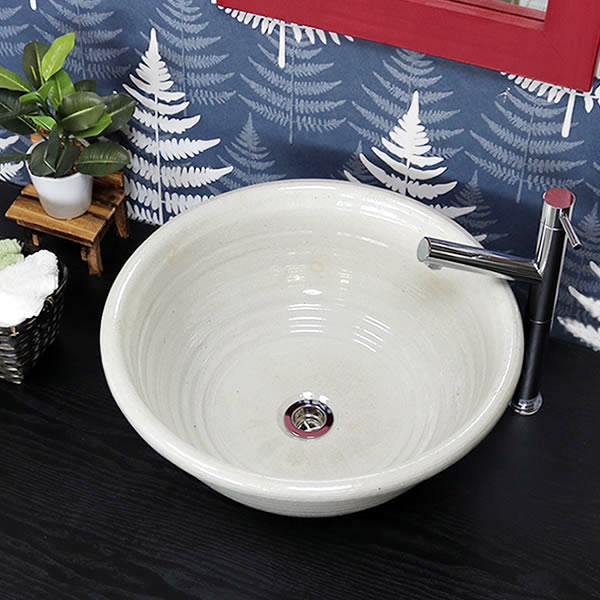 【38時間限定15%OFFクーポン】手洗い鉢 陶器洗面 信楽焼 洗面ボウル 手洗器 洗面ボール 手洗鉢 陶器 洗面鉢 鉢 手洗い器 洗面シンク 洗面器 洗面台 ボール 和風 やきもの しがらき 大型 白 ホワイト tr-4131｜まるいち本店