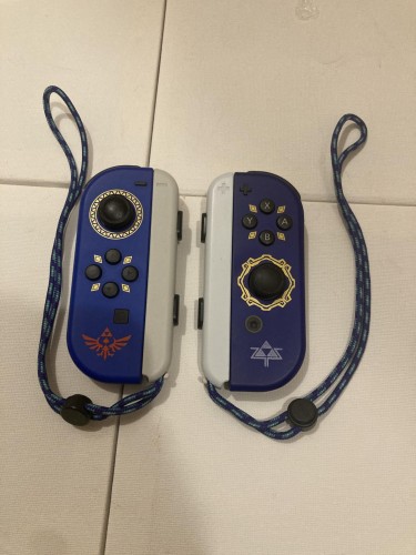 任天堂純然たる品Joy-Con(L)/(R) ゼルダの謂われ因縁 スカイウォードソード ～版