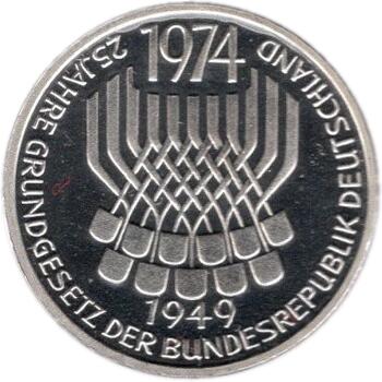 本物保証　第二次世界大戦ドイツ第三帝国銀貨　1937 年代物　貴重　銀貨 本物保証 第二次世界大戦ドイツ第三帝国銀貨 1937 年代物 貴重