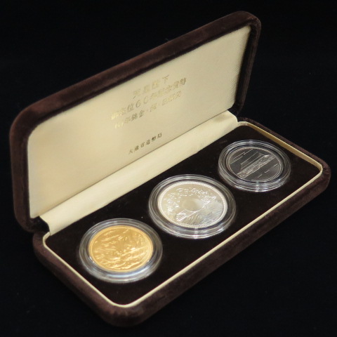 美品です】天皇陛下御在位六十年記念硬貨 １銀貨と白銅貨ケース入り+