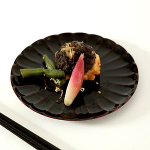 楽天市場】【宮内庁御用達 漆器 山田平安堂】 漆器 菊皿 溜 5寸