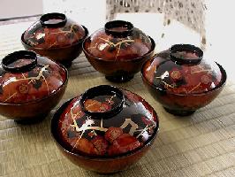 楽天市場】～家族で過ごす新年の食卓に～【宮内庁御用達 漆器 山田平安