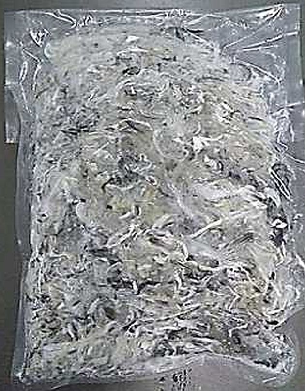 【送料無料】冷凍とらふぐ切皮1ｋｇ【業務用】【国産養殖】【山口県】【下関市】【ダイフク】【ふぐ】【フク】【ふく】【フグ】【河豚】