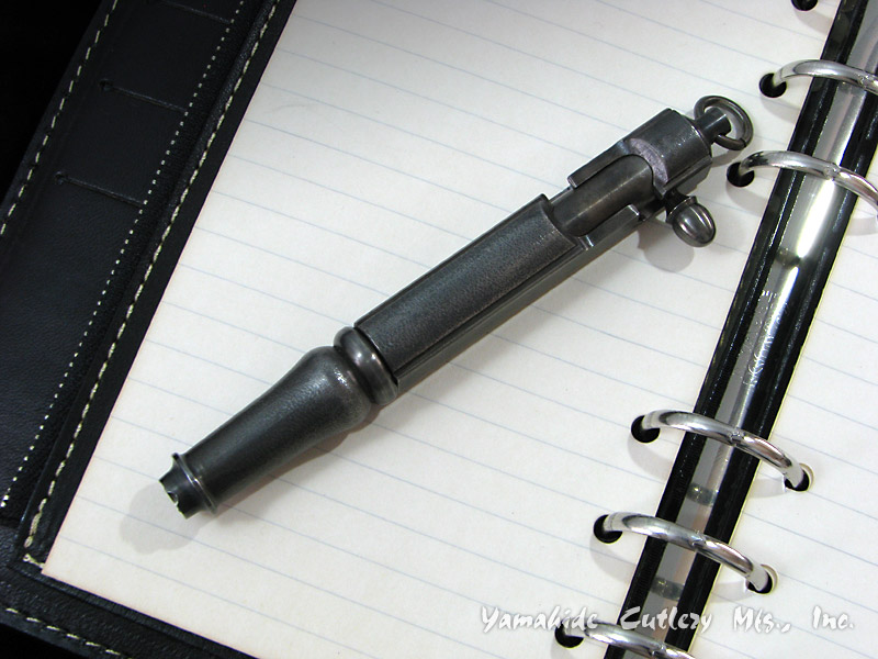 楽天市場】中山 英俊 作 ボルトアクション・ボールペン 新 ステン黒染スリム Hidetoshi Nakayama / Bolt Action  Ballpoint Pen Black : 世界のナイフショールーム 山秀