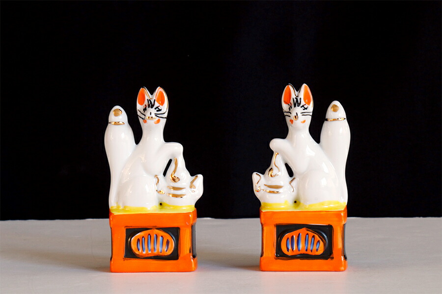 楽天市場】大 稲荷 一対 □ 7寸 高さ 22cm □ 狐 お稲荷さん