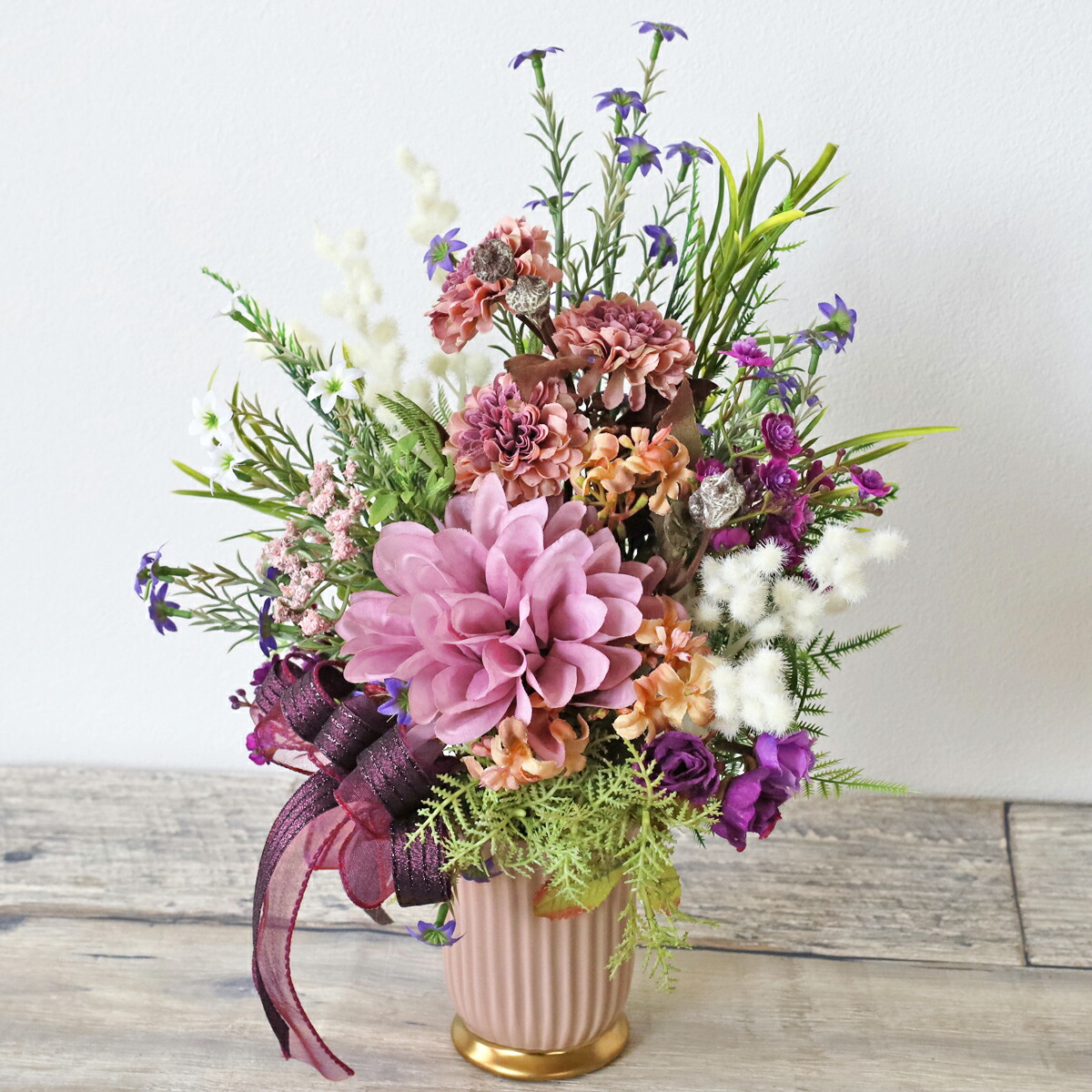 造花 ダリアとミモザのパープルカラーのアレンジ 秋のアレンジ 冬のアレンジ シルクフラワー CT触媒 光触媒 フラワーアレンジ インテリア フラワーアレンジメント arg 4,664円