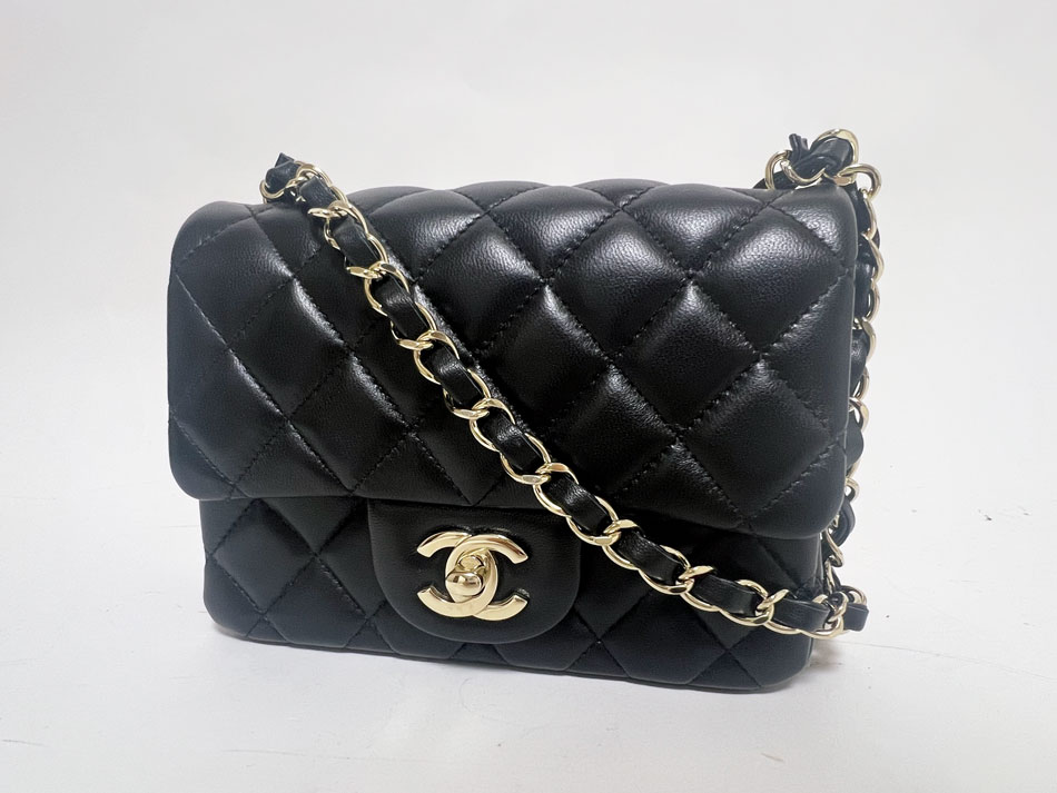 CHANEL シャネル ミニ クラシック ハンドバッグ マトラッセ チェーンショルダーバッグ ラムスキン シャンパンゴールド金具 A35200-Y04059-94305 超美品【中古】｜ブランドショップ山本