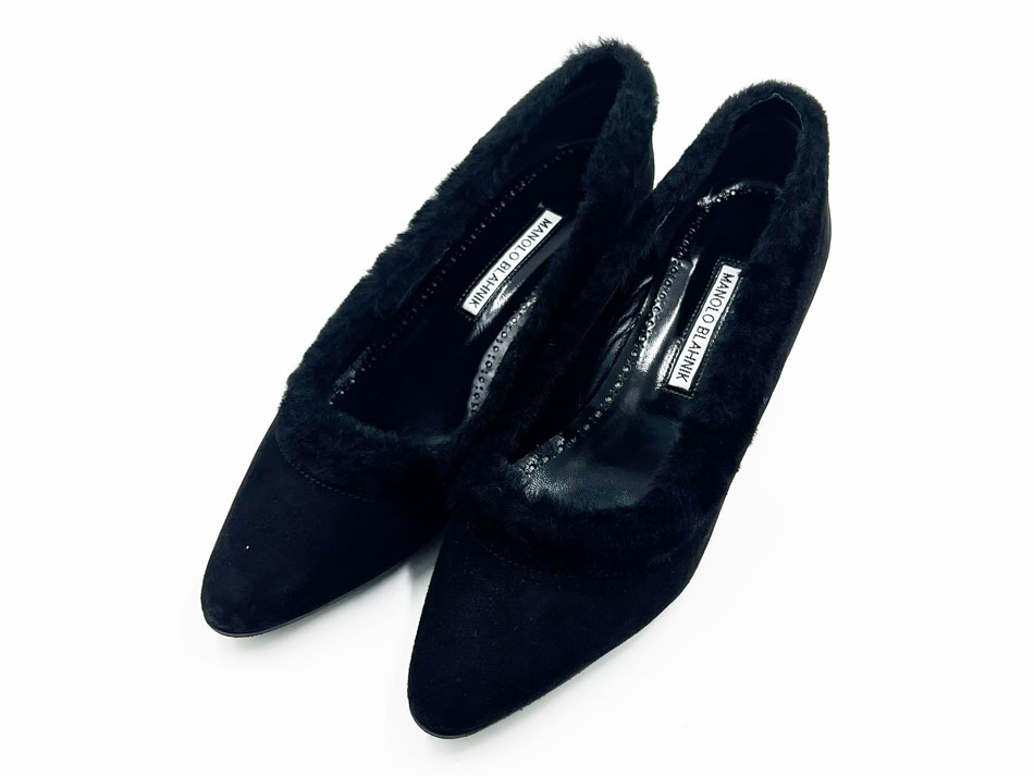 MANOLO BLAHNIK マノロブラニク レディース パンプス ハイヒール 靴 スエード ファー ブラック サイズ:38 【中古】