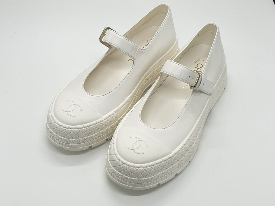 CHANEL シャネル レディース スリッポン シューズ 靴 Mary Janes メリージェーン ラバー ホワイト サイズ:38C G47073 新品同様【中古】