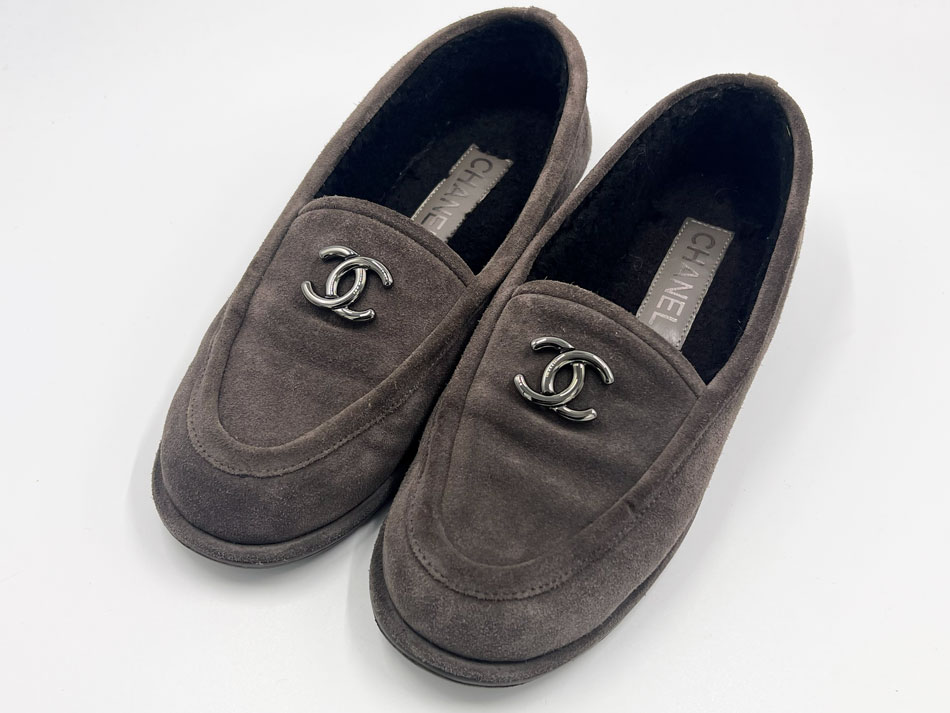 CHANEL シャネル レディース 置き目毛革 スエードクロス 毛革 薄墨色 大きさ:38 G45886【中古】