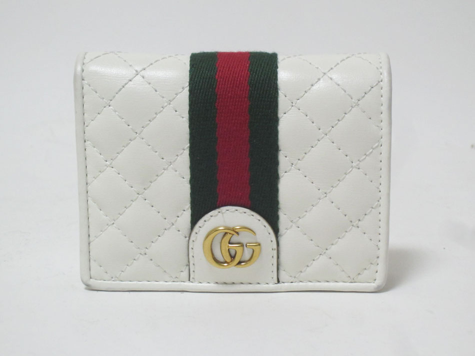 GUCCI グッチ ダブルG キルティング コンパクトウォレット 2つ折り 紙入れ 白いこと 緑であること 赤いこと 536453 美品 【中古】