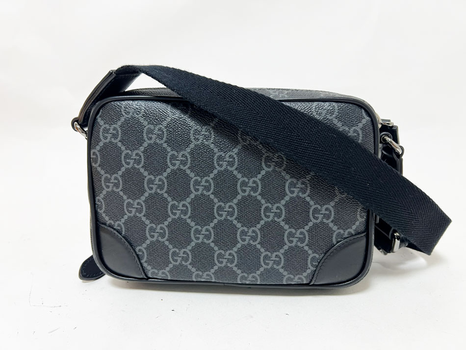 GUCCI グッチ GGエムブレム スーパーミニバッグ クロスボディバッグ ショルダーバッグ 斜め掛け ブラック 821217 美品【中古】|ブランドショップ山本