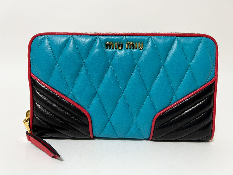 miu miu ミュウミュウ ジッパー 長紙入れ ナッパ なめし革 NAPPA BIKER COL TURCHESE＋NER 5M0506 超美品【中古】