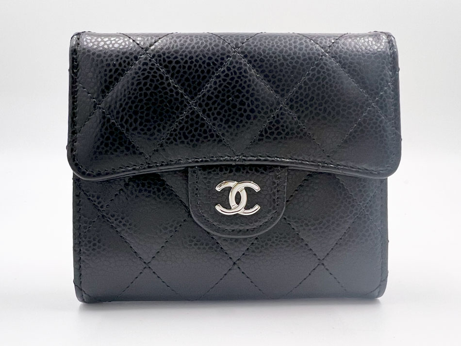 超美品　CHANEL　シャネル　マトラッセ　ミディアム　フラップ　三つ折り財布 Amazon | [CHANEL] [シャネル] 三つ折り財布 キャビアスキン