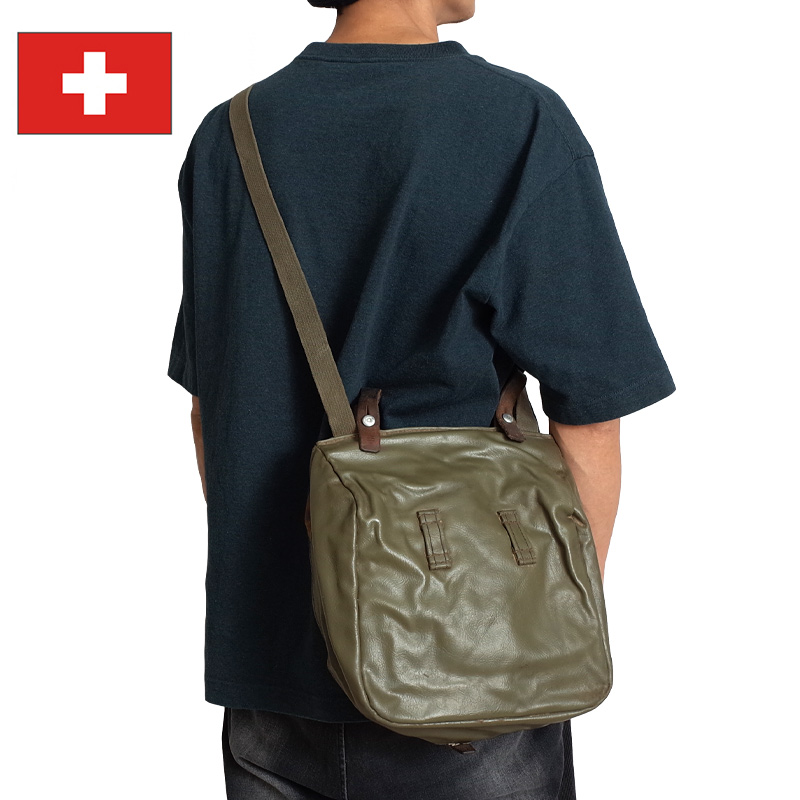 楽天市場】スイス軍 マウンテンダッフルバッグ レザーボトム