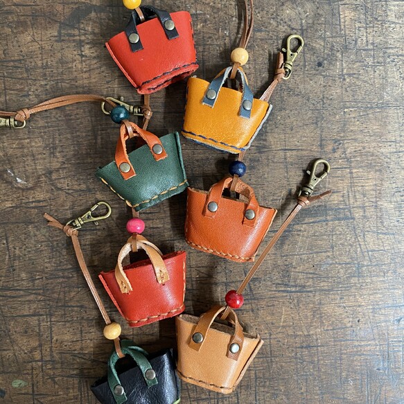 古布バッグとミニチュアバッグチャーム7セット　ハンドメイド 本革☆ミニチュアバッグのバッグチャーム☆ストラップ付き